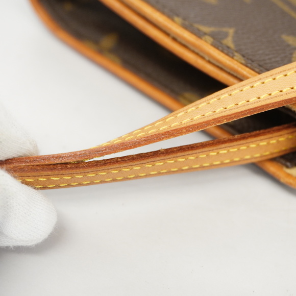 Louis Vuitton Monogram Pochette Twin GM Shoulder Bag - Picture 7 of 10